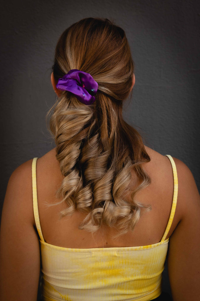 SCRUNCHIE LINA
